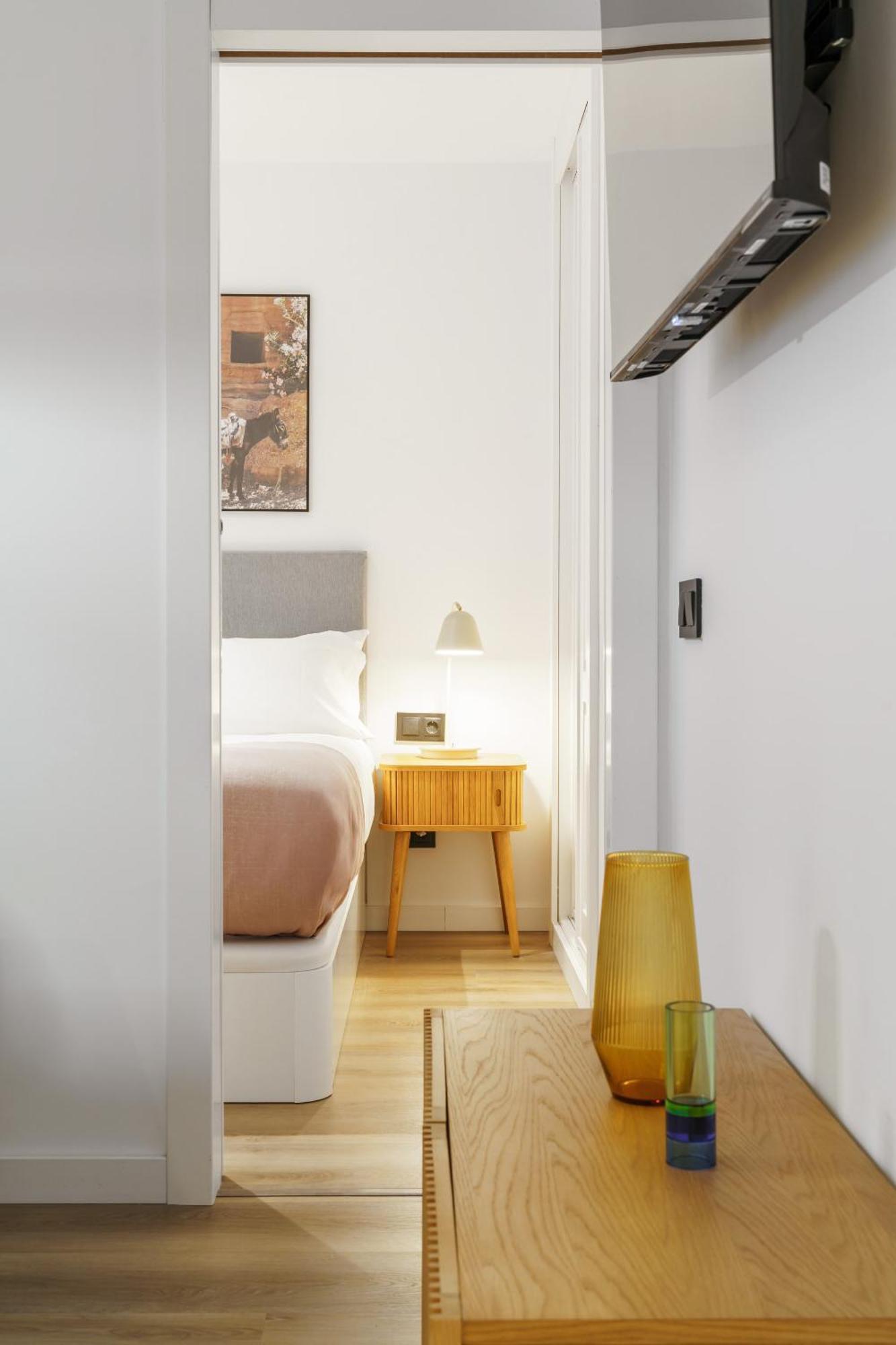 Limehome Malaga Calle Victoria Kamer foto
