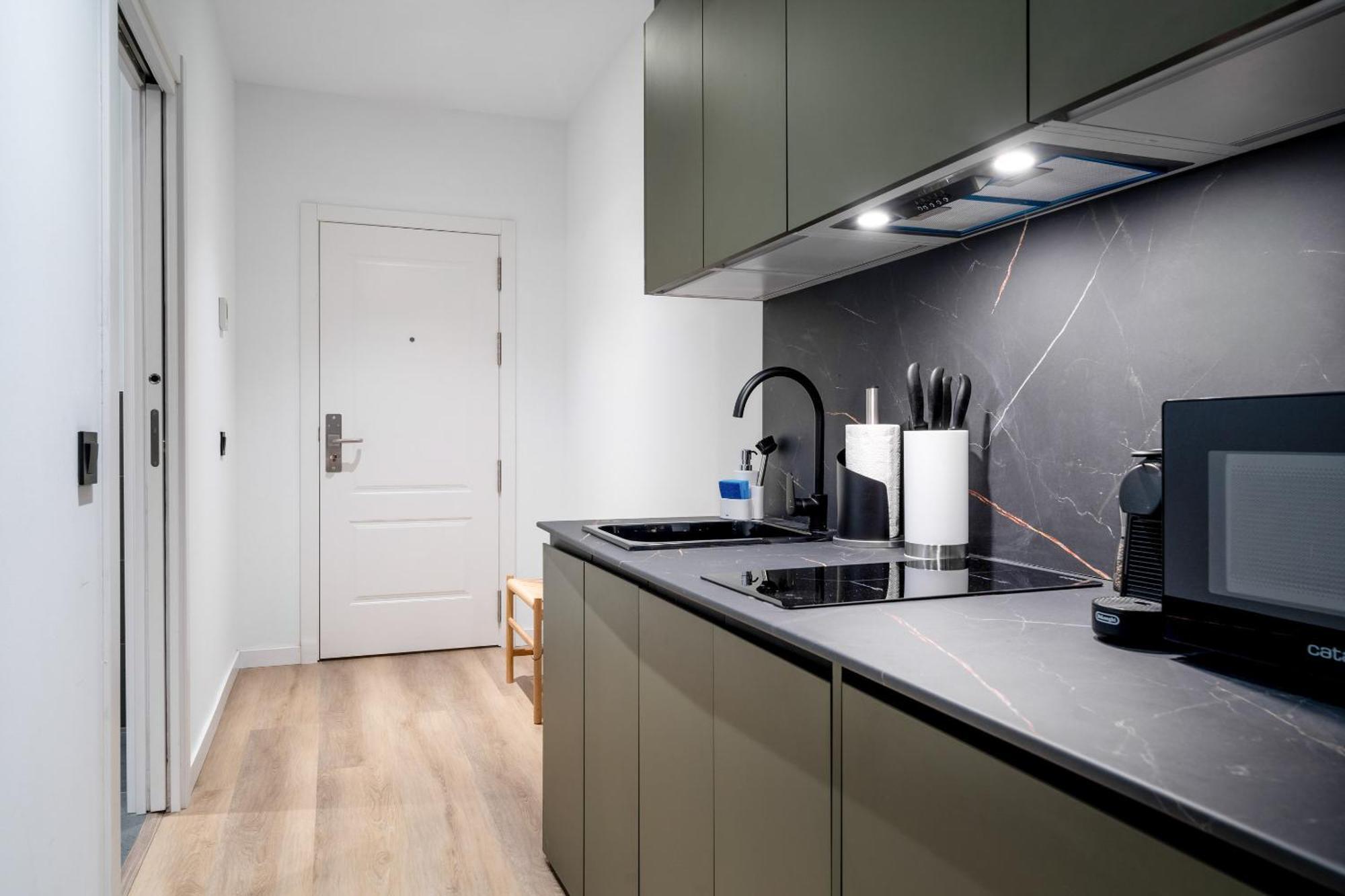 Limehome Malaga Calle Victoria Kamer foto