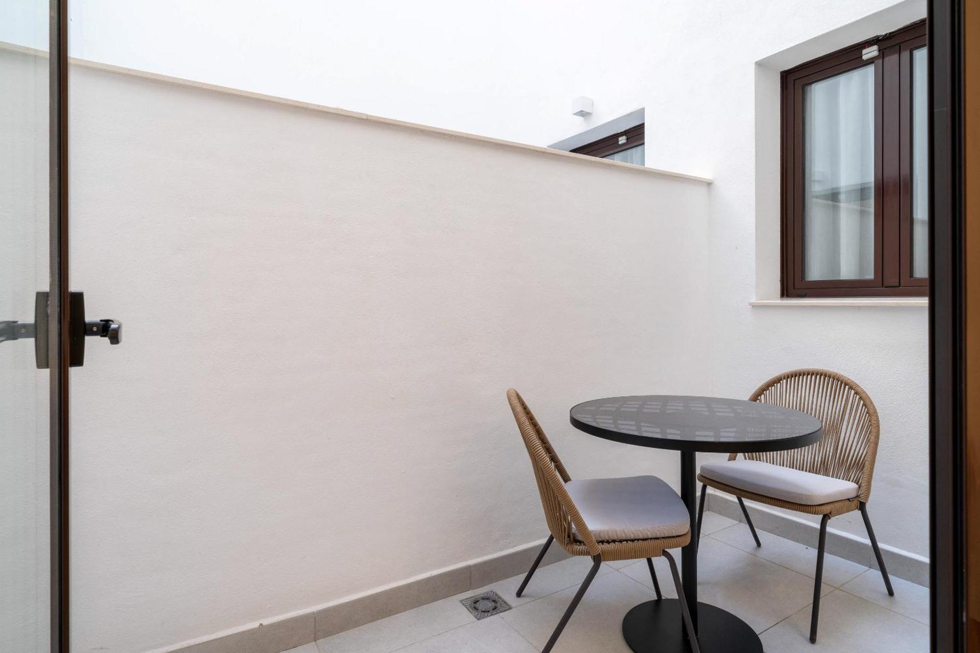 Limehome Malaga Calle Victoria Kamer foto