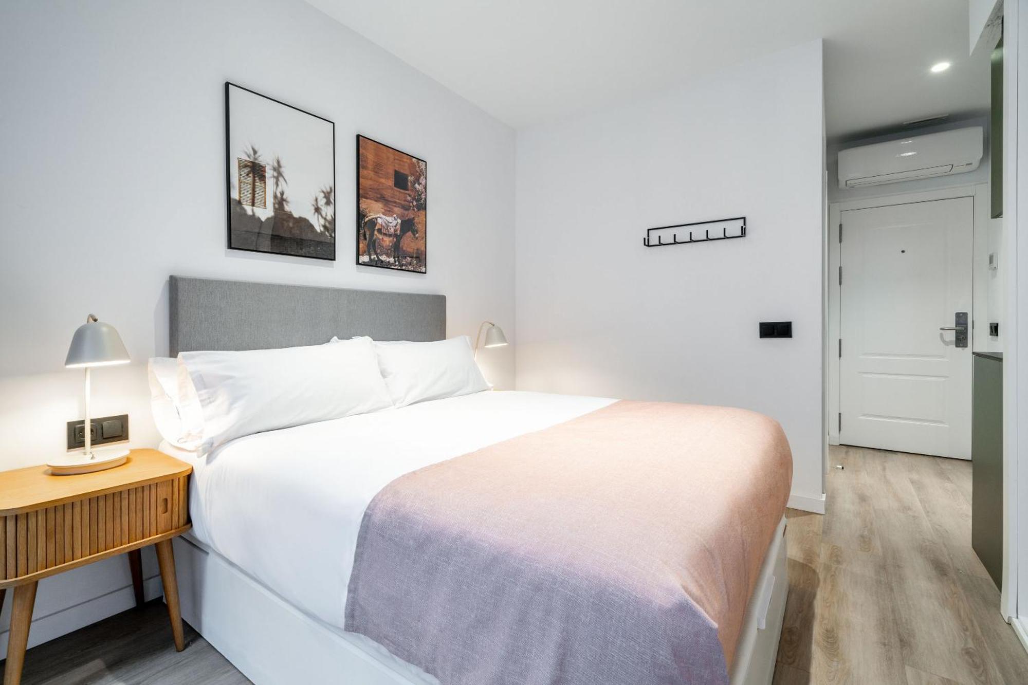 Limehome Malaga Calle Victoria Kamer foto