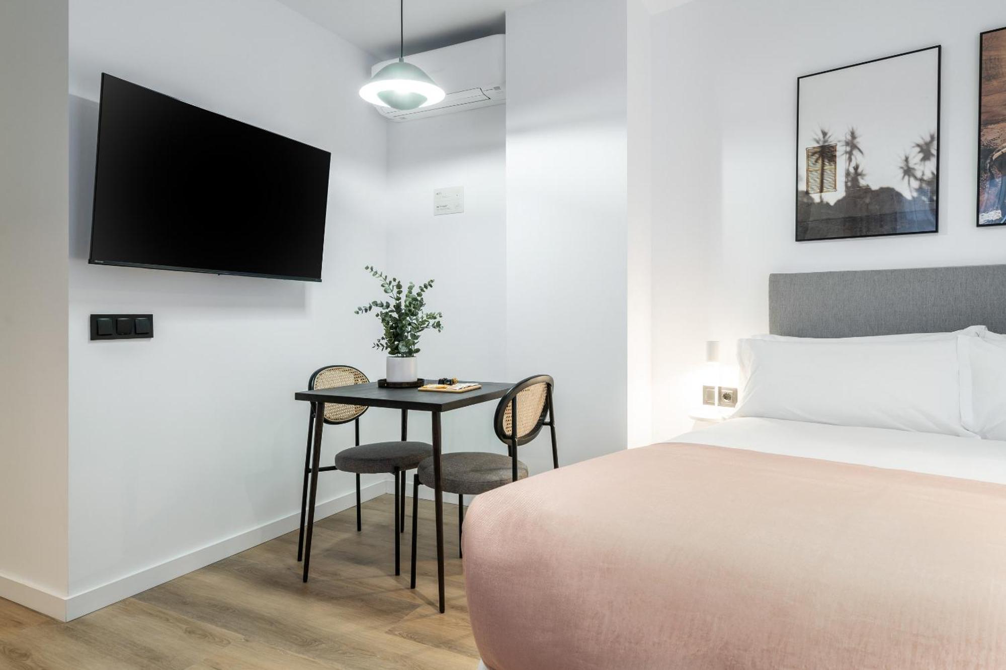 Limehome Malaga Calle Victoria Kamer foto