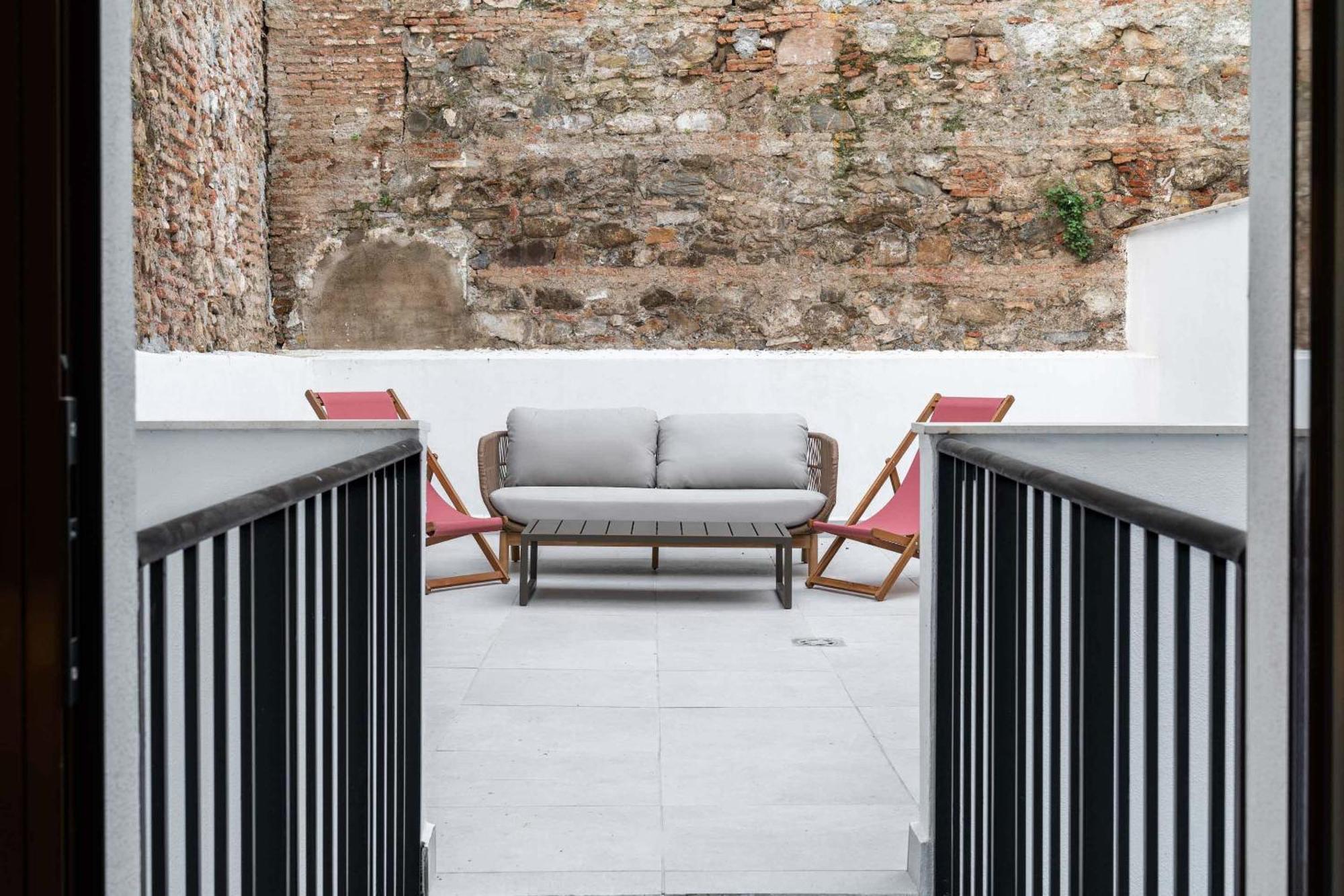 Limehome Malaga Calle Victoria Buitenkant foto